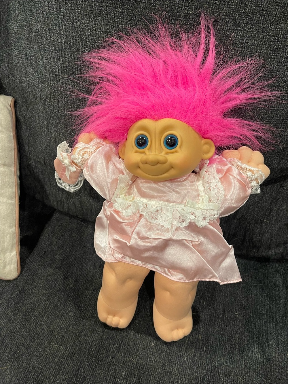 1992 Russ Berrie troll doll